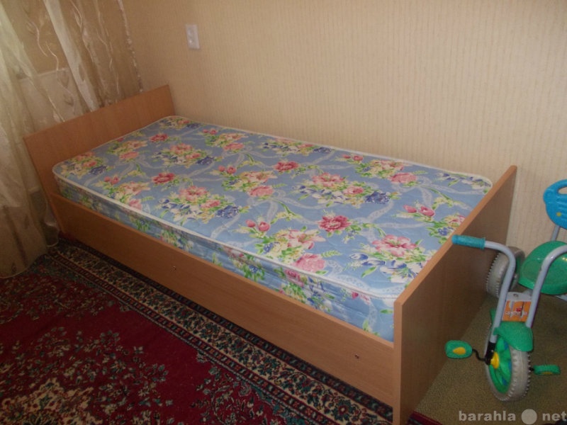 Продам: детскую кровать 190 см