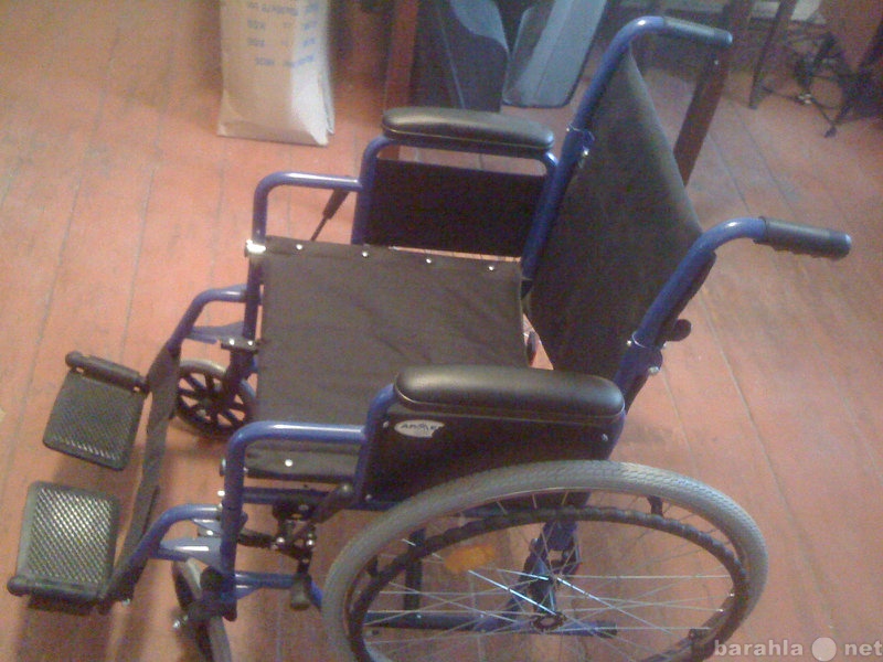 Продам: Срочно продам инвалидные коляски!