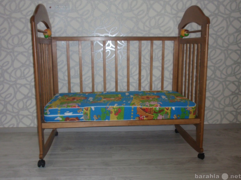 Продам: кроватка детская