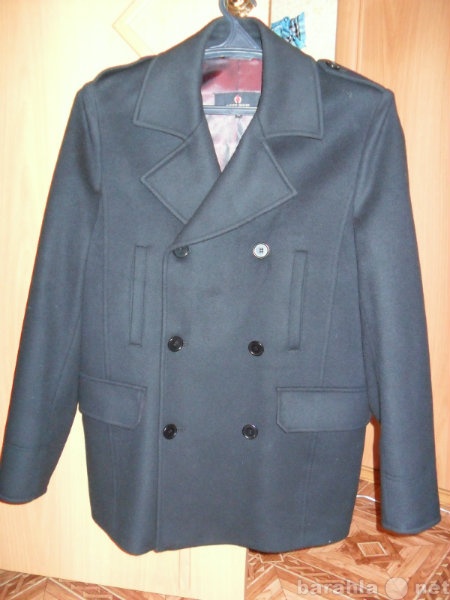 Продам: Мужское пальто
