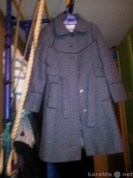 Продам: пальто осень, пальто moncler куртку