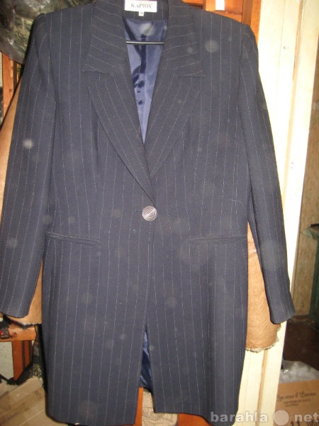 Продам: костюм пиджак+юбка 46-48р