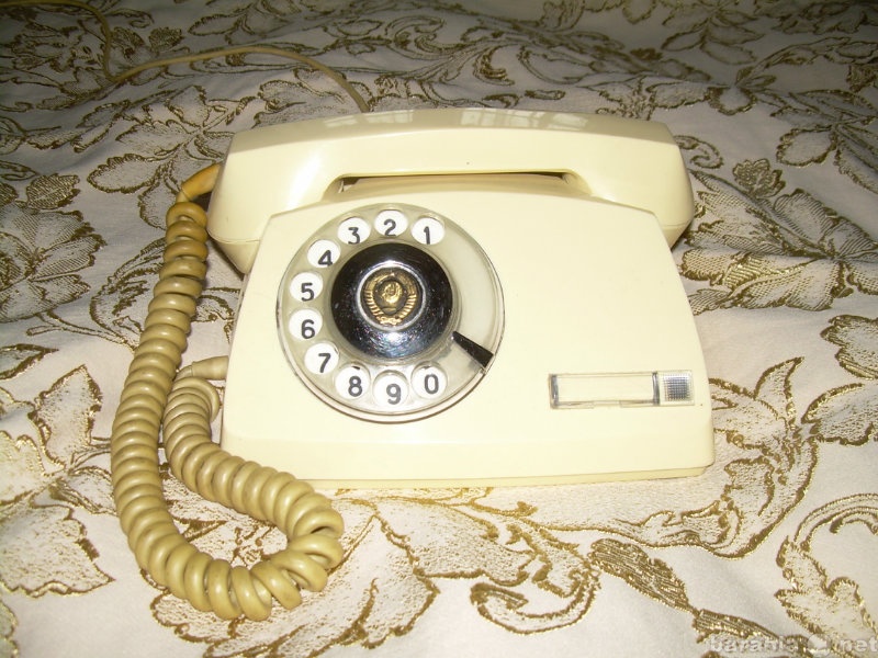 Продам: старинный телефон