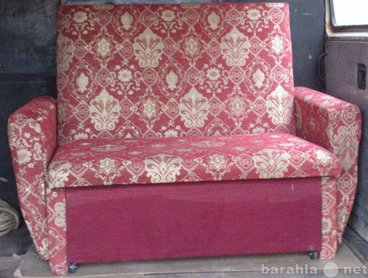 Продам: Кресло-диван гобелен бордо