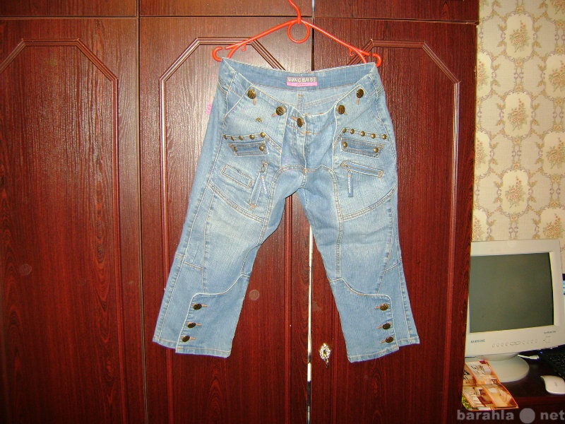Продам: джинсы женские