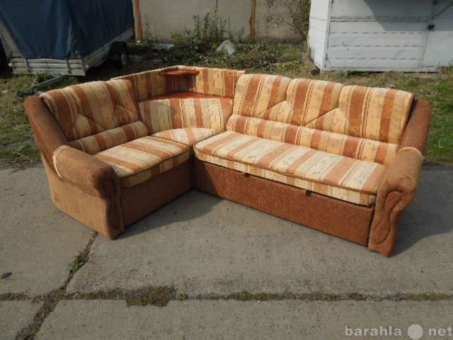 Продам: Новый шикарный угловой диван в гобелене!