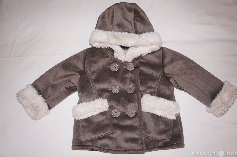 Продам: Пальто на ребенка 6-9 месяцев (НОВОЕ)
