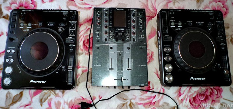 Продам: DJ-комплек Pioneer CDJ-1000 (2шт) +пульт