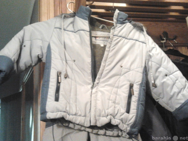 Продам: Куртка и полукомбинезон