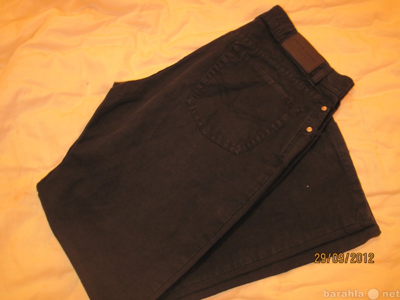 Продам: джинсы Pier Cardin 32-34