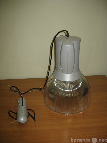 Продам: Лампа для больших помещений