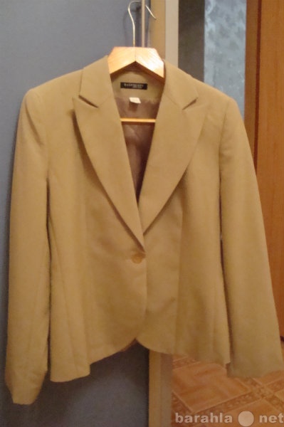 Продам: женский пиджак