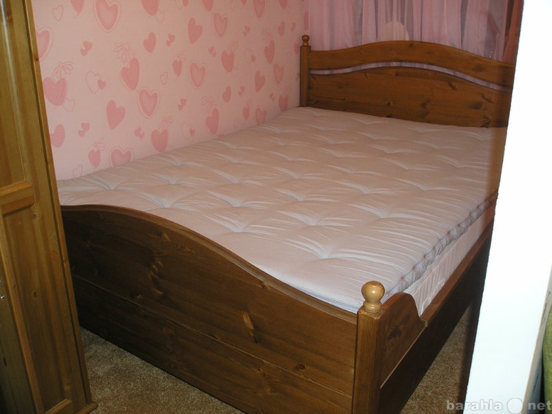 Продам: Кровать из массива сосны (2матр) 200*140