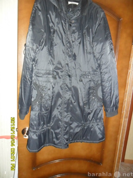 Продам: Куртку женскую утепленную