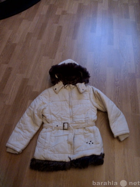 Продам: Куртка на девочку