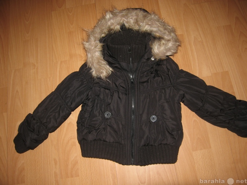 Продам: Куртка 4-5 лет (110 см)