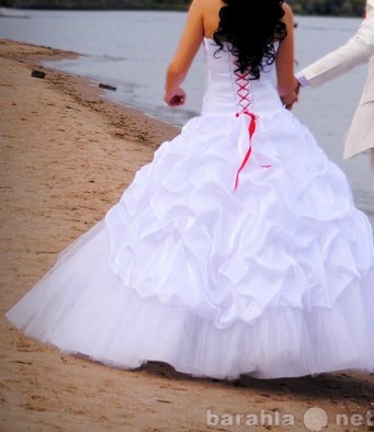 Продам: Свадебное платье 40-44 размера