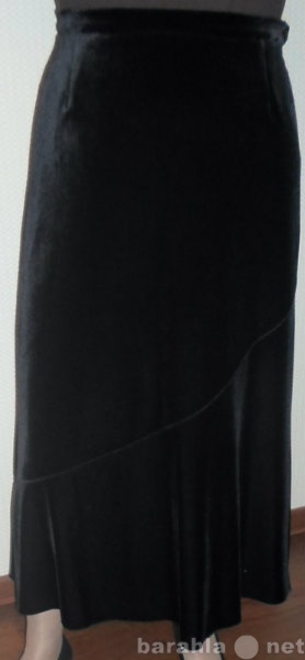 Продам: Симпатичная бархатная юбка из Белоруссии