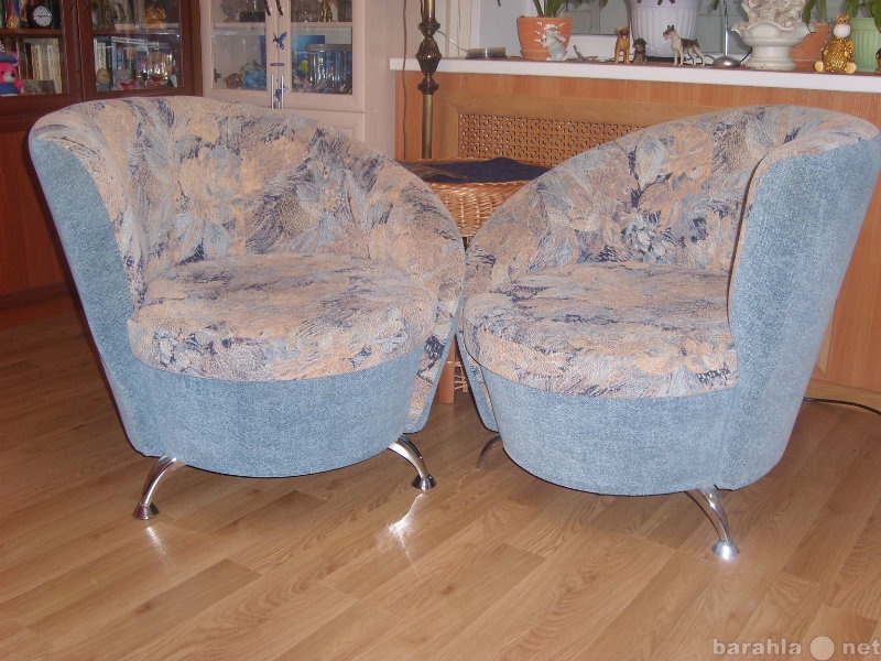 Продам: Два кресла в очень хорошем состоянии
