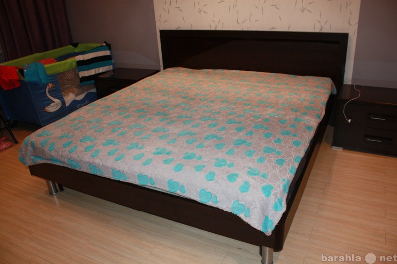 Продам: Красивая двухспальная кровать