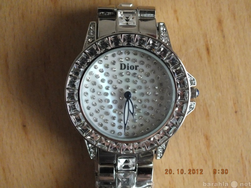 Продам: Женские часы  Dior L0009 кварц