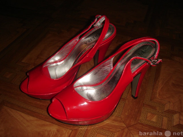 Продам: Женская красивая обувь, недорого