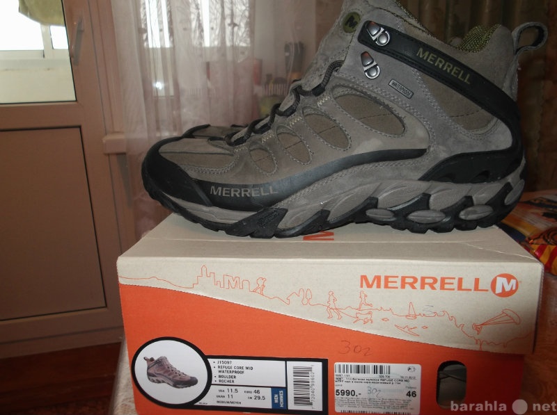 Продам: Ботинки мужские Merrell refuge core MID