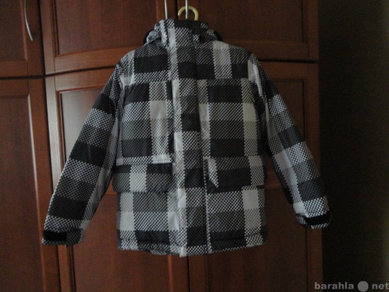 Продам: Куртка на мальчика,зима 116/122