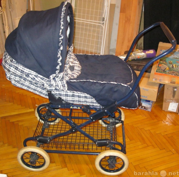 Продам: Детскую коляску-универсал