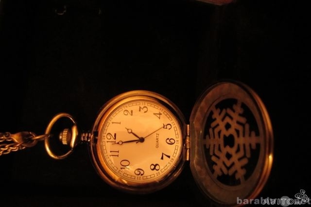 Продам: Винтажные часы на цепочке