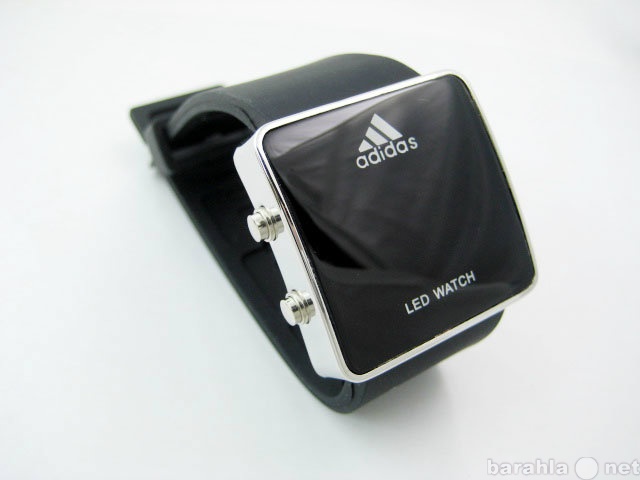 Продам: Новые Стильные часы Adidas