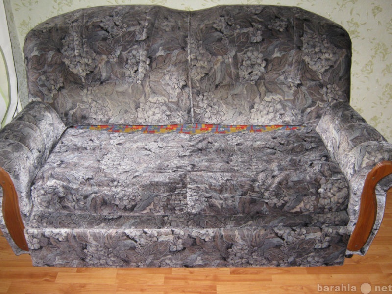 Продам: "диван-чебурашка"
