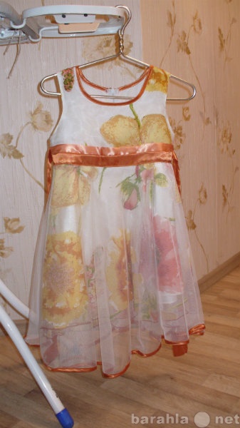 Продам: праздничные платья