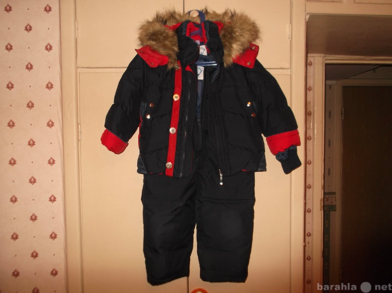 Продам: Детский пуховый зимний комплект куртка и