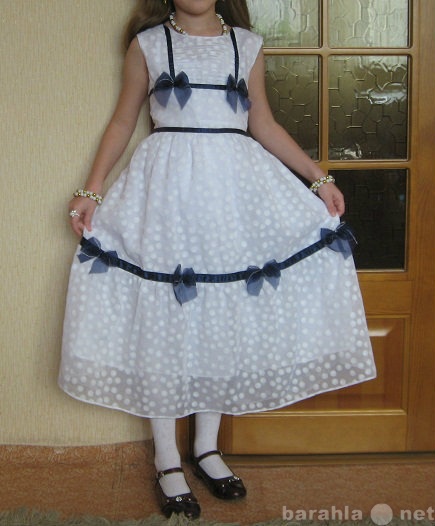 Продам: детское нарядное платье