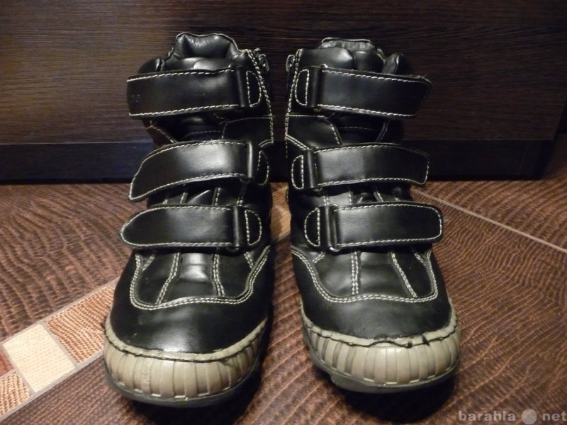 Продам: зимние детские ботинки