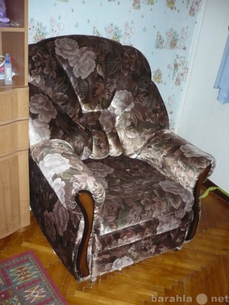 Продам: раскладывающееся кресло