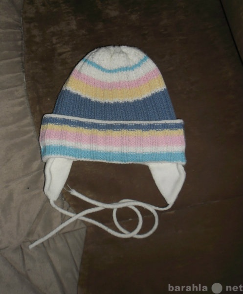 Продам: шапку вязанную для девочки