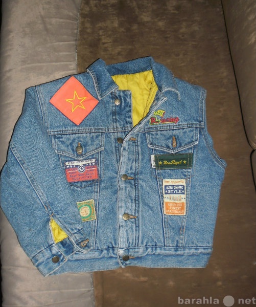 Продам: джинсовая куртка на флисе и синтепоне