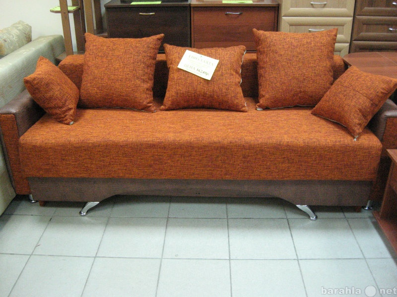 Продам: диван выкатной мария.