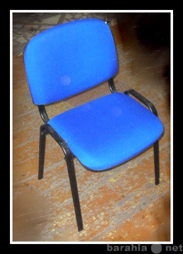 Продам: стулья новые синие недорого