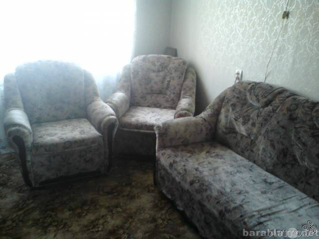 Продам: диван и 2 кресла