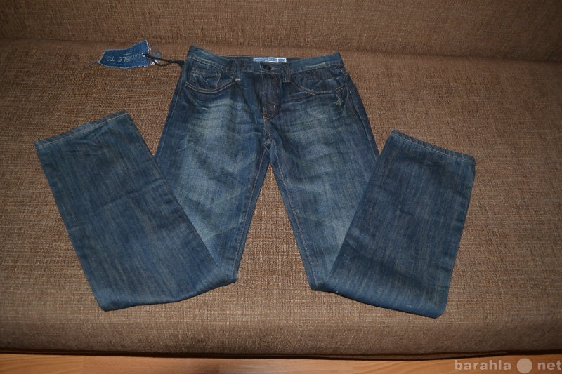 Продам: новые джинсы "payable to"