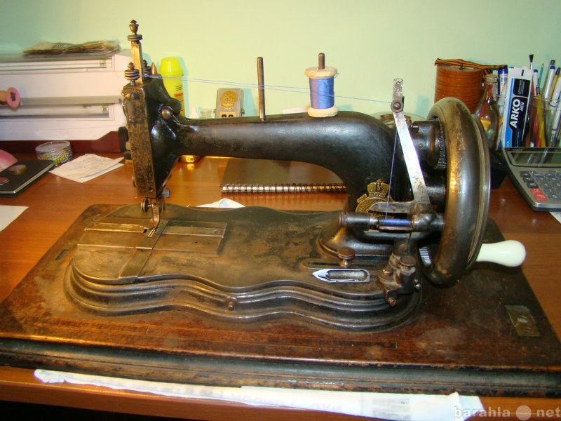Продам: антикварную швейную машину