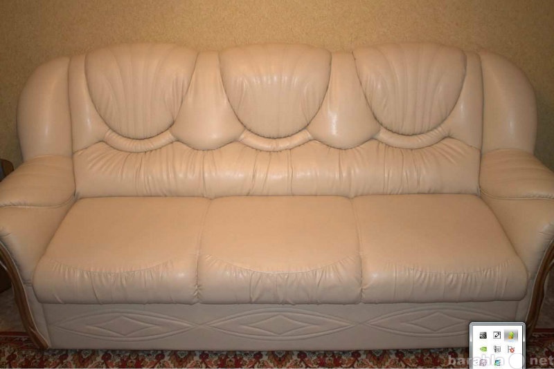 Продам: кожаный диван