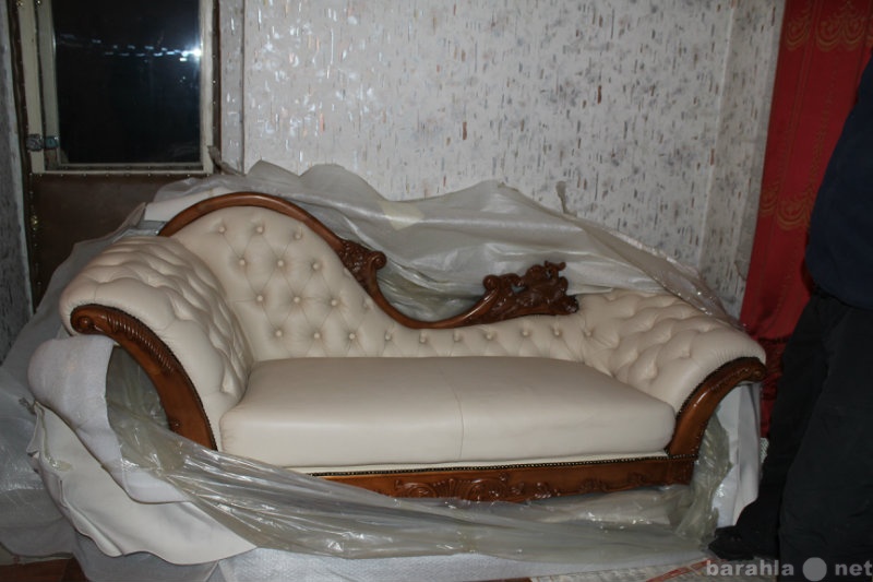 Продам: Продам кожаный диван-софа