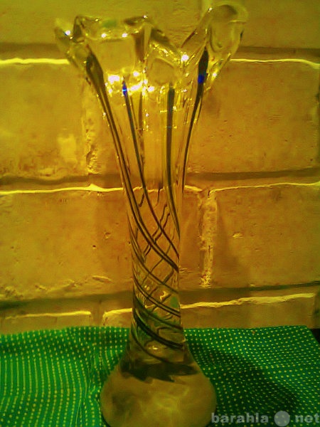 Продам: ваза цветное стекло
