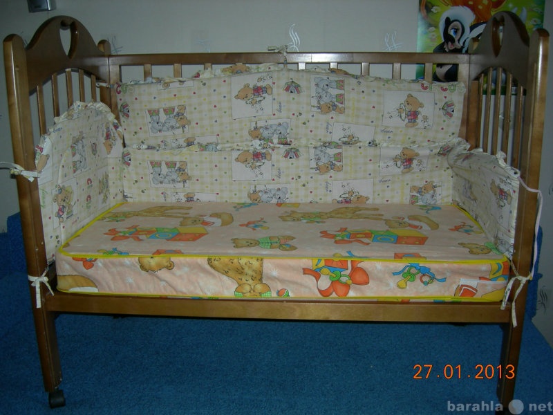 Продам: детскую кроватку