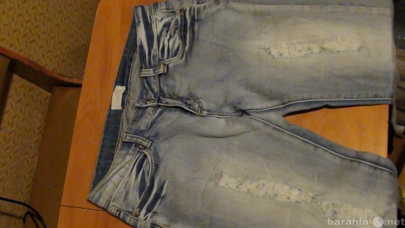 Продам: Продам джинсы Motivi