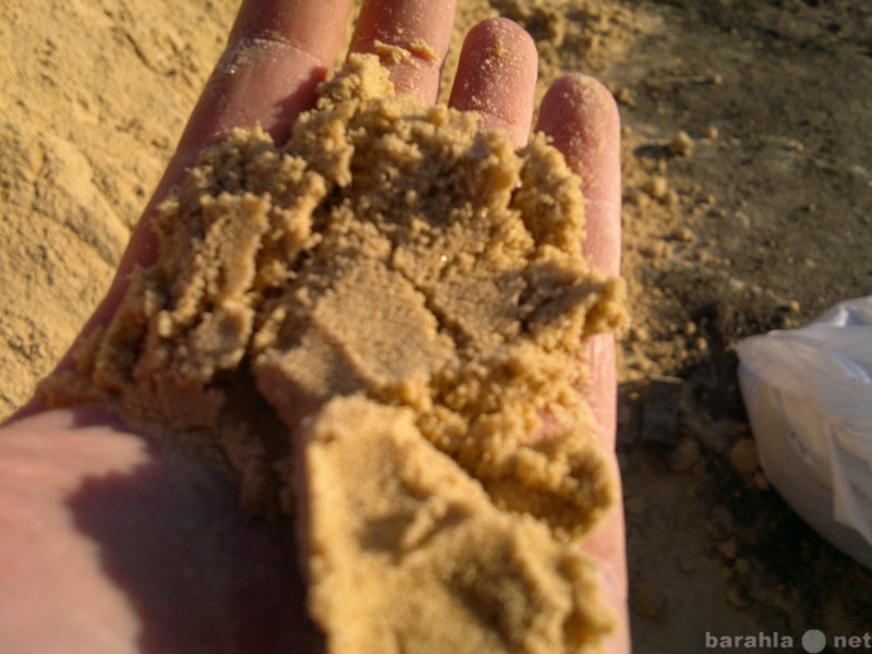 Продам: песок карьерный в мешках и валом